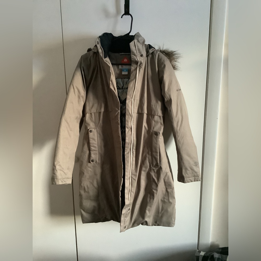 Columbia Omni Heat Women’s Long Jacket Size Medium